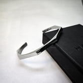 BOLD GEOMETRY_THE HEXA BANGLE STAINLESS STEEL
