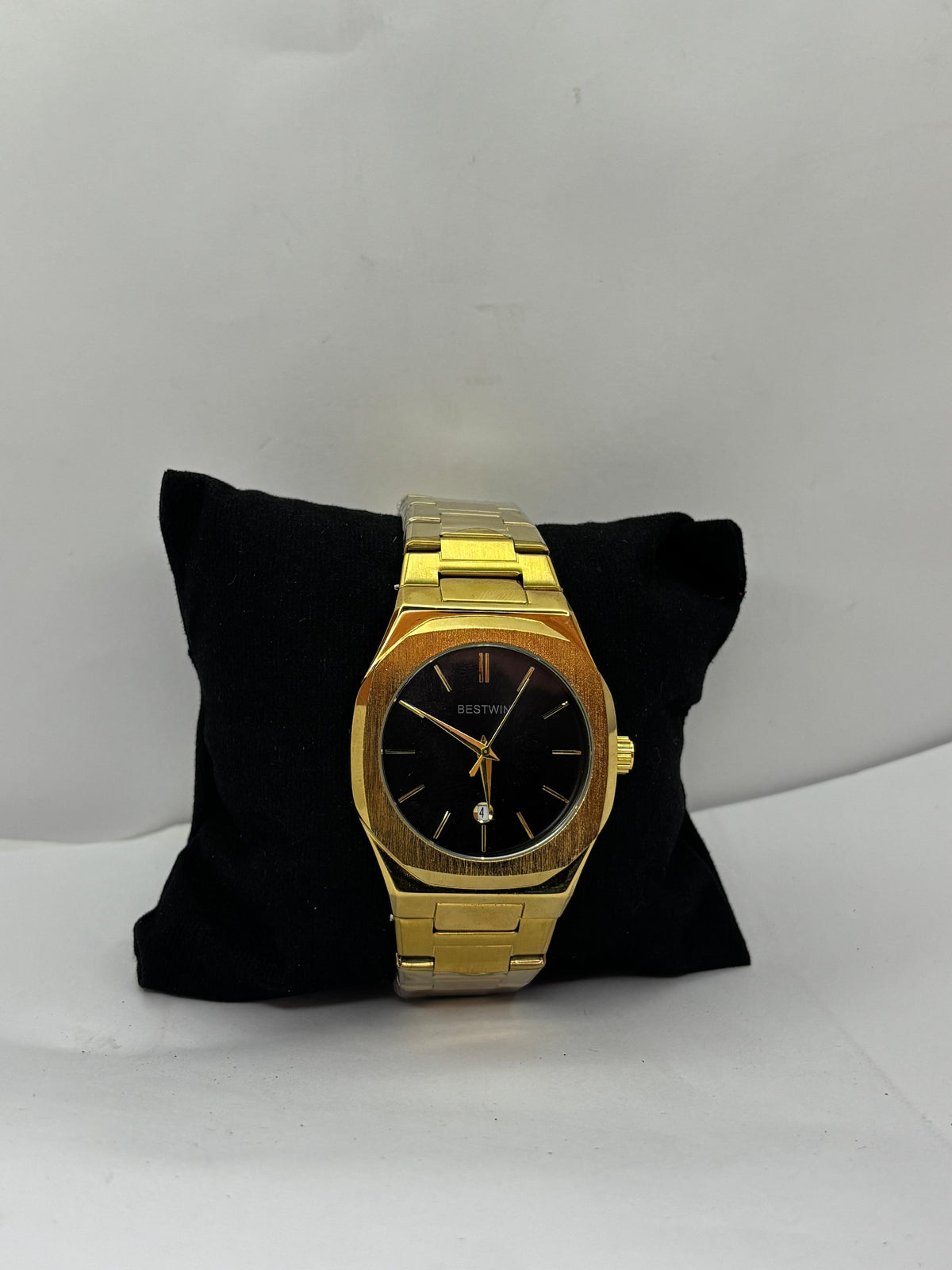 Bestwin Gold watch Original