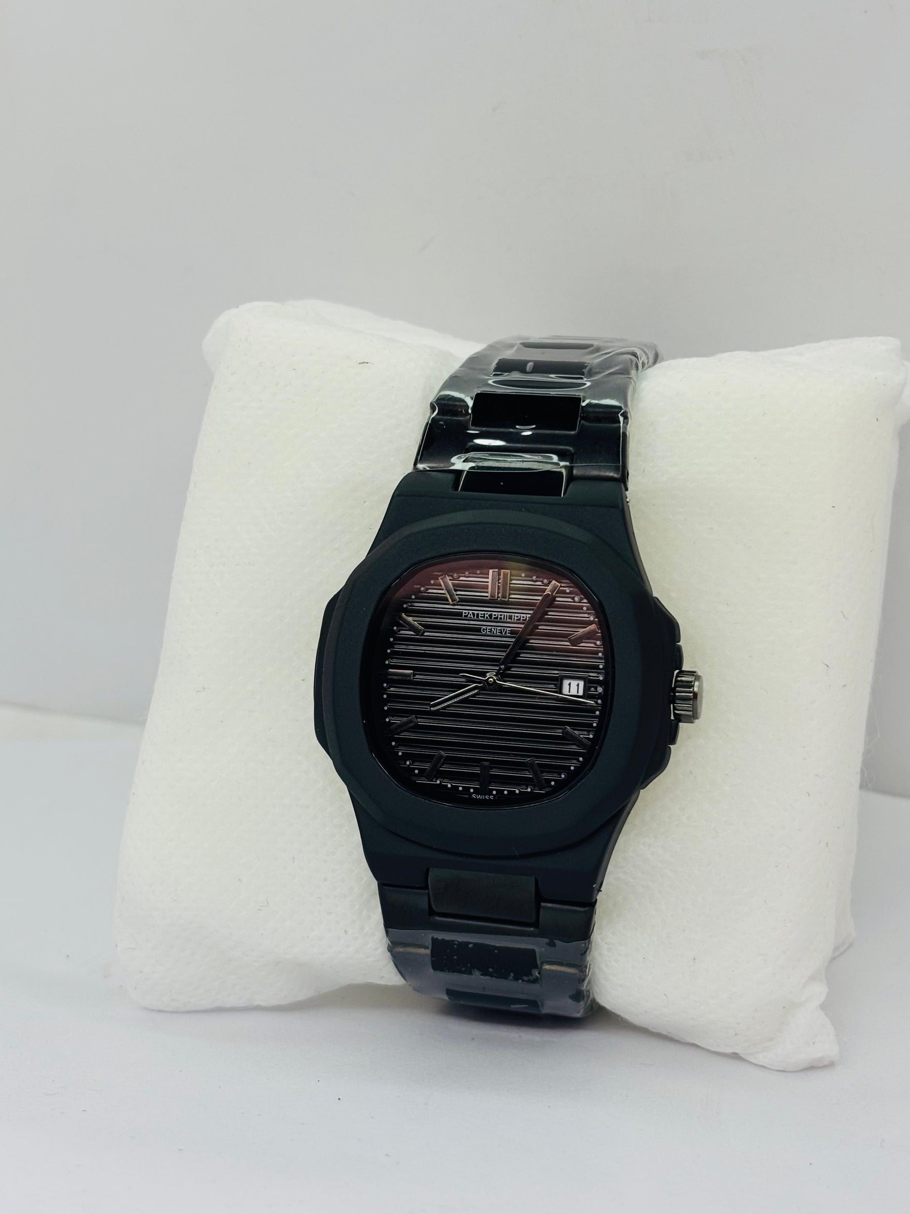 Patek Philippe Luxury Watch – Classic Black Dial