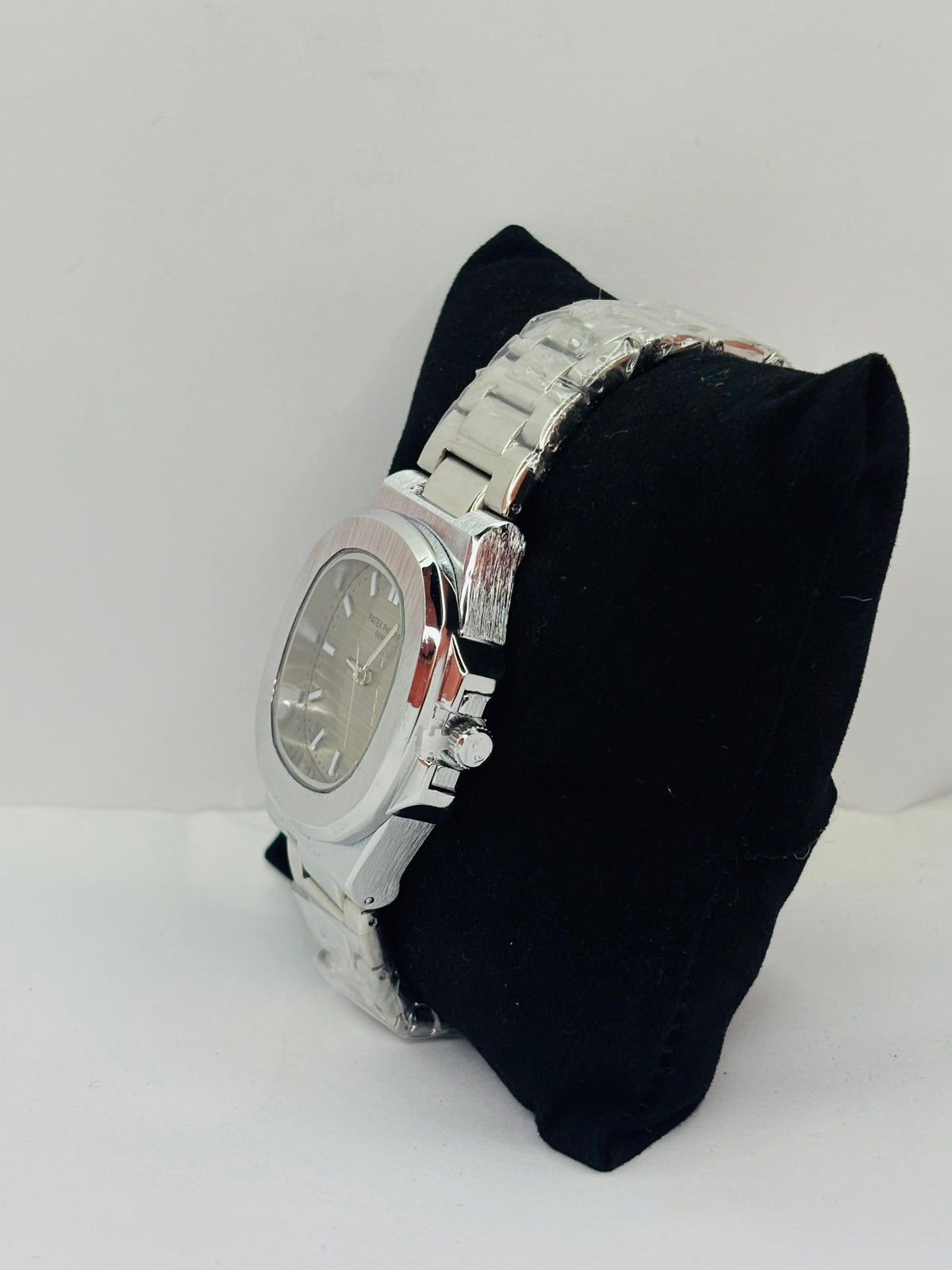 Patek Philliphe White Dial & Silver PAT chain Watch