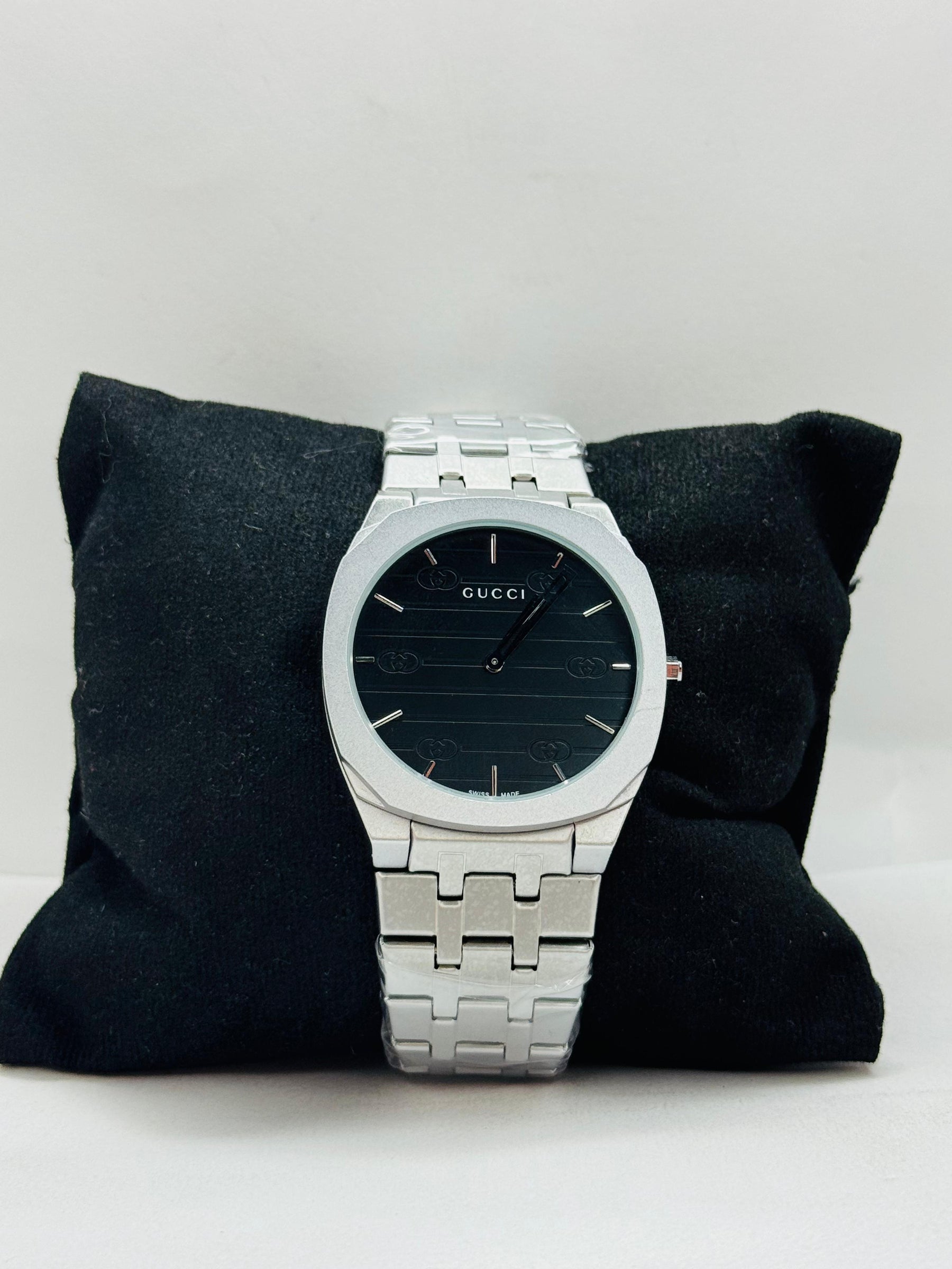 Gucci Slim fit jet Black Stainless Steel Mate Chain Strap