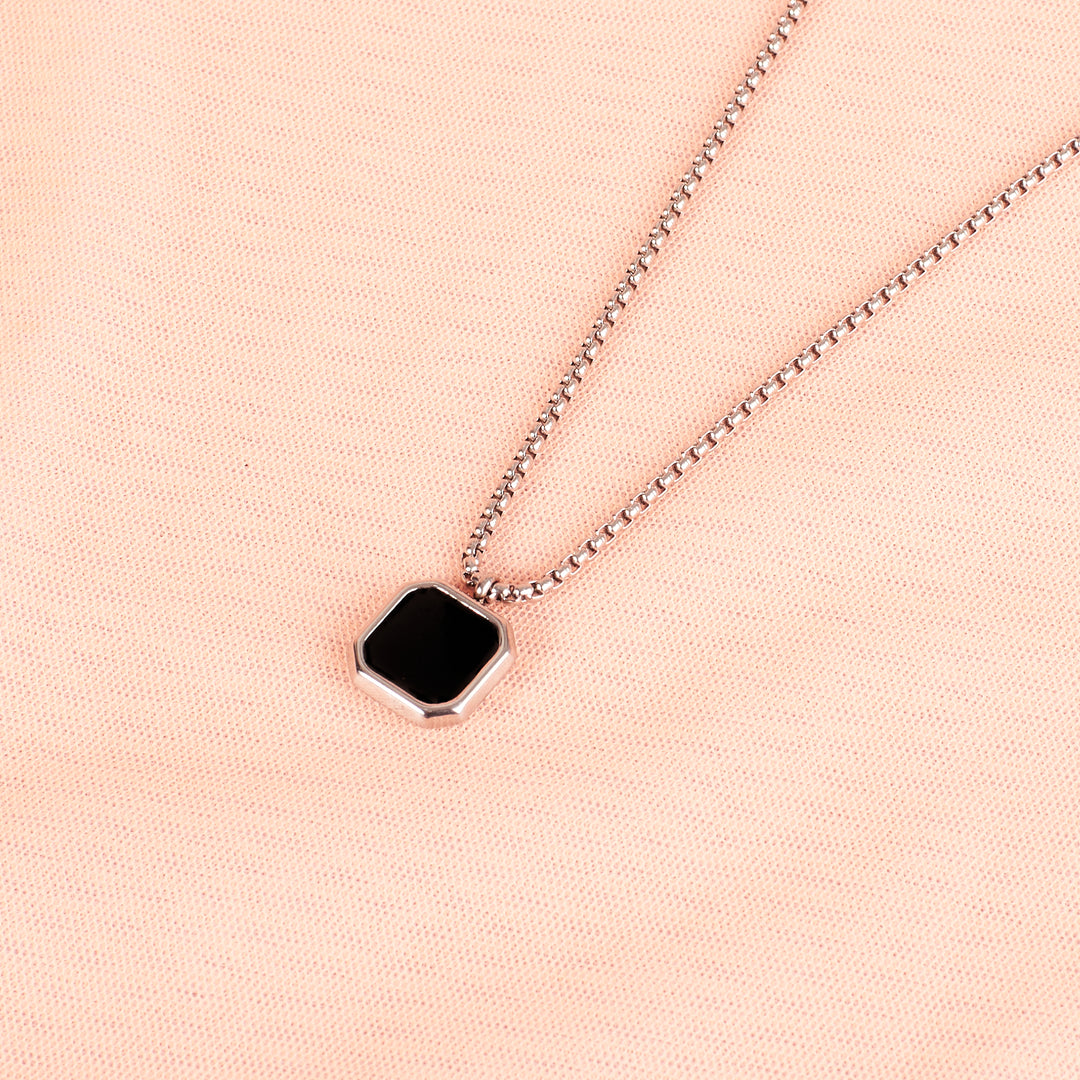 LEGACY CHAIN _TIME LESS MENS LOCKET